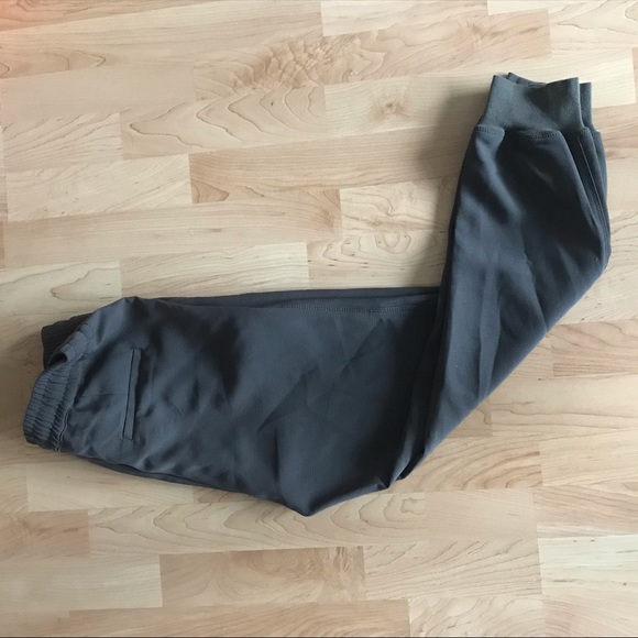 Jogger pants - Picture 3 of 3